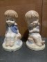 Две много красиви фигури статуетки от фин костен порцелан., снимка 1 - Антикварни и старинни предмети - 43492480