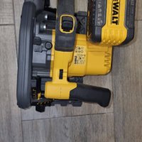 Акумулаторен циркуляр DeWALT DCS520 , снимка 2 - Други инструменти - 43558559