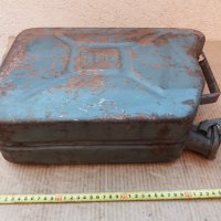 метална туба за гориво - 10 литра с маркировка, снимка 9 - Антикварни и старинни предмети - 37348808