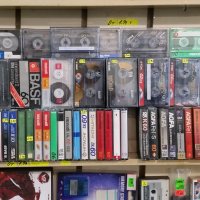 Нови празни и употребявани аудио и видео касети магнетофонни ролки микро касети Мини диск DAT и др., снимка 6 - Други - 30532347