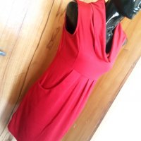 Червена къса рокля с джобчета и гръцко деколте С/М, снимка 2 - Рокли - 32974688