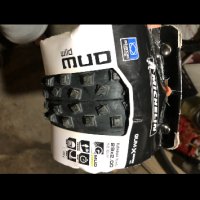 Michelin-гума за кал, снимка 1 - Части за велосипеди - 44053506