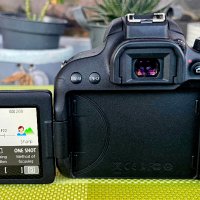 Фотоапарат DSLR Canon EOS 800D, 24.2MP, Wi-Fi, Черен + Обектив EF-S 18-55мм f/4-5.6 IS STM, снимка 3 - Фотоапарати - 44115892