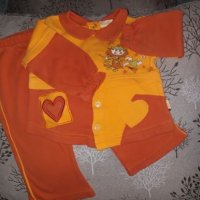 Комплект блуза с панталонче, снимка 1 - Комплекти за бебе - 26751928