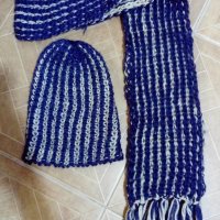 Зимни шапка, шал и ръкавици , снимка 1 - Ръкавици - 27628837