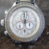 Дамски часовник Nixon Minimize The 42-20 Chronograph със Swarovski кристали, снимка 4 - Дамски - 43398933