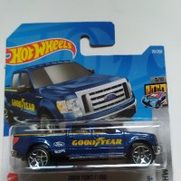 Hot Wheels 2009 Ford F-150, снимка 1 - Колекции - 36995436