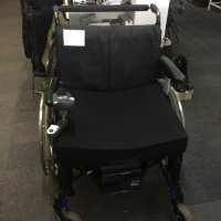 Електрическа инвалидна количка, снимка 1 - Инвалидни колички - 43982657