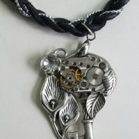 Уникален подарък колие медальон висулка стил steampunk, снимка 5 - Колиета, медальони, синджири - 35570949