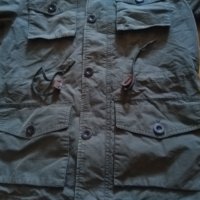 Ловно яке марково на Еспирит с много джобове и качулка размер М, снимка 3 - Екипировка - 38381441