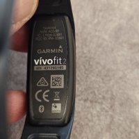 Garmin vivofit 2, снимка 2 - Смарт гривни - 40793735