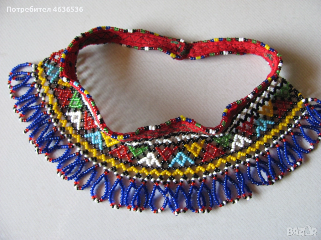 Женски накит за носия-стъклени мъниста, снимка 1