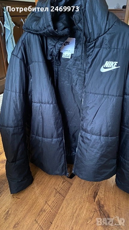 Nike L/XL пухено яке, снимка 1