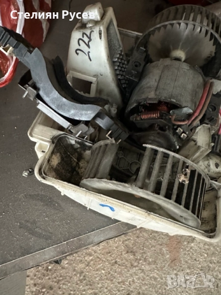 мотор / моторче за парно за mercedes w222 s class 2014 цена 50лв или 25,56 евро   мотора е здрав , е, снимка 1