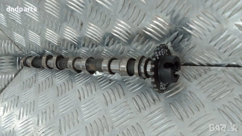 Разпределителен вал BMW E46 318D 116кс.2000г., снимка 1