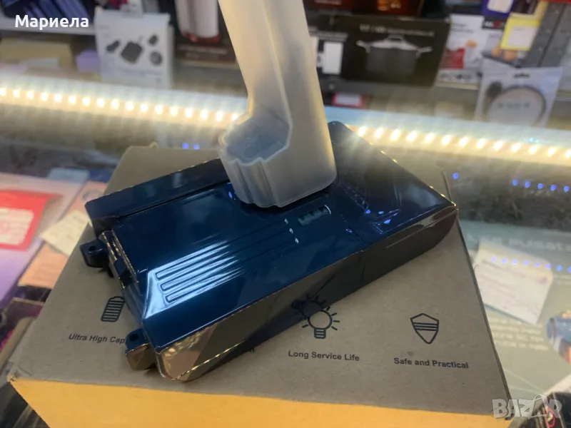 Резервна батерия 6000mAh за Dyson V8 / Animal V8 Motorhead V8 Absolute Pro SV10, снимка 1