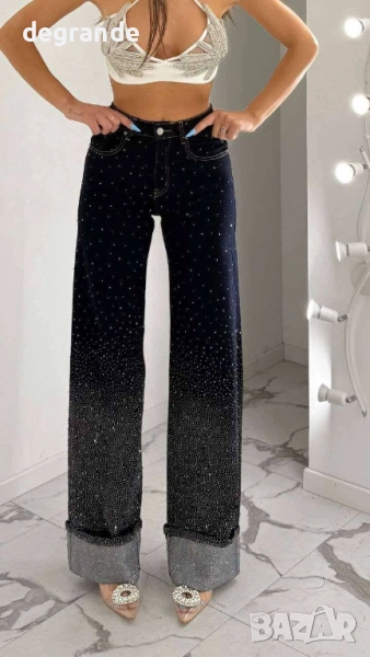 Дамски дънки обсипани с камъни Размери ХС С М Л , снимка 1