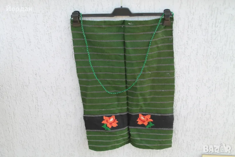 Вълнена престилка за народна носия, снимка 1