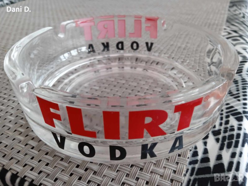 стъклен пепелник, снимка 1