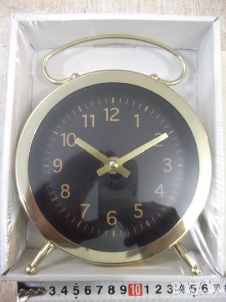 Часовник "Gold * SKU 33718901" настолен нов, снимка 1