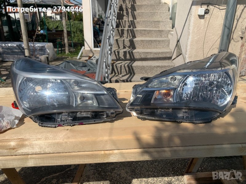 Фарове Тойота Ярис 2017, снимка 1