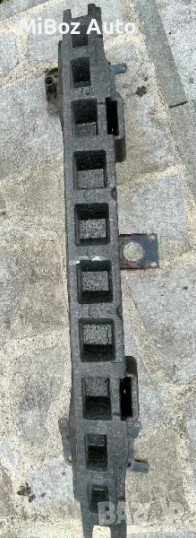 Греда броня Фолксваген Голф 5 VW Golf, снимка 1