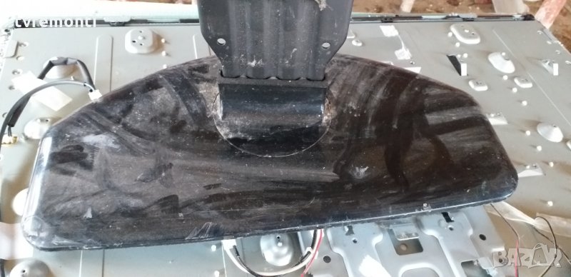 TV стойка PHILIPS модел 37PFL5604H/12, снимка 1