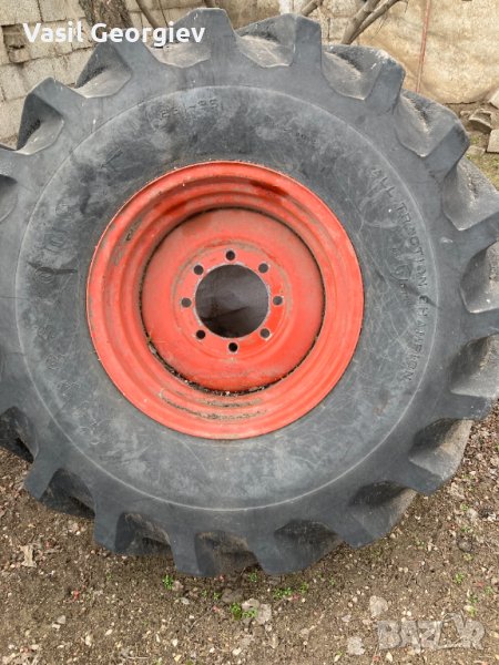 бутилки за наклонена камера предна гума с джанта клас доминатор, снимка 1