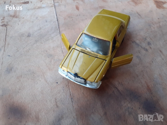 Стара метална колекционерска количка Mercedes SE 350, снимка 2 - Антикварни и старинни предмети - 52828244