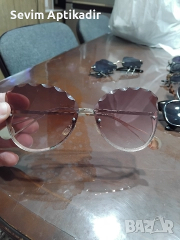 Дамски слънчеви очила 