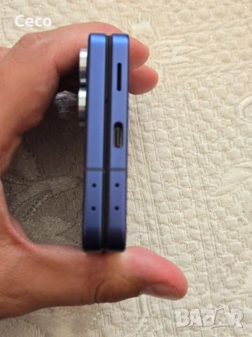 Samsung Z flip 7 blue 256gb като нов, снимка 3 - Samsung - 53284177