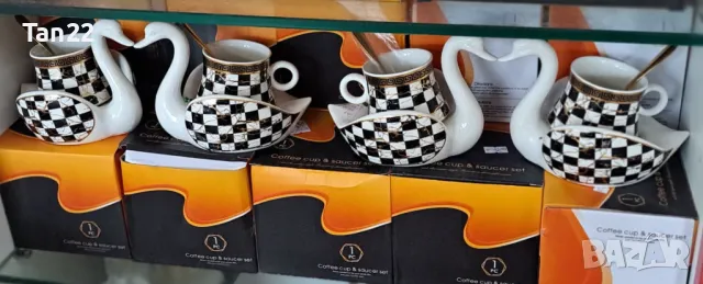 Маркова чаша за чай Версаче, снимка 4 - Декорация за дома - 49045598