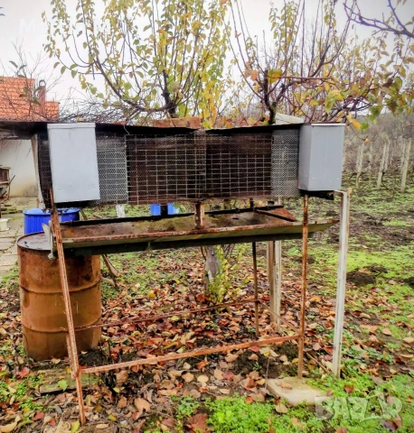 Продавам зайчарник с две клетки , снимка 2 - Други животни - 53222442