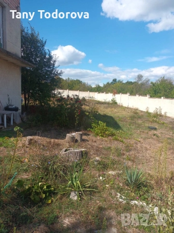 Продавам къща, снимка 5 - Къщи - 51866018