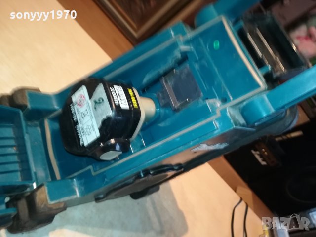 makita radio+makita battery 2612211353, снимка 10 - Радиокасетофони, транзистори - 35243934