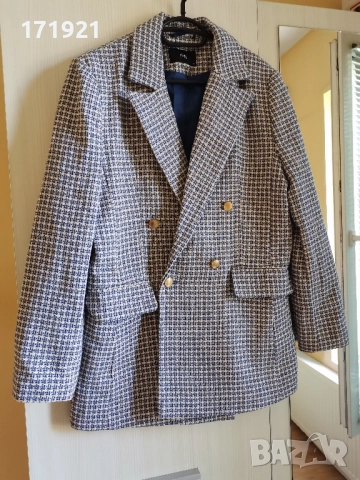 Дамско плътно сако М-Л, снимка 4 - Сака - 51709156