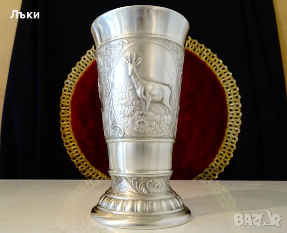 Ловен бокал,халба,чаша от калай с Елен,Сърна,Ловец. , снимка 2 - Антикварни и старинни предмети - 44110533