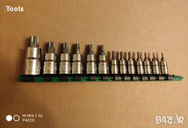 CARLYLE NAPA 13броя качествени торксове звезди с отвор вложки комплект, снимка 2 - Други инструменти - 52883228