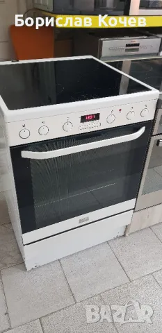 Печка с индукционни котлони ELECTROLUX , снимка 4 - Печки, фурни - 49578743