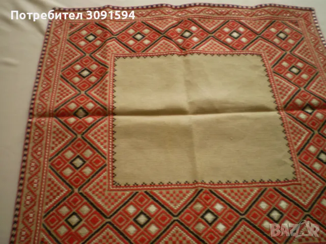 Ръчна Бродерия Покривка   с памучни и копринени конци, снимка 4 - Покривки за маси - 49610442