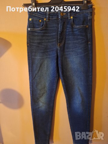 Дамски дънки Reserved, снимка 4 - Дънки - 43730259