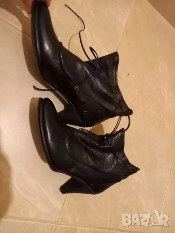 Дамски боти Martini, снимка 2 - Дамски боти - 51564469