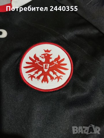Футболна блуза на eintracht frankfurt, снимка 12 - Спортни дрехи, екипи - 26771581