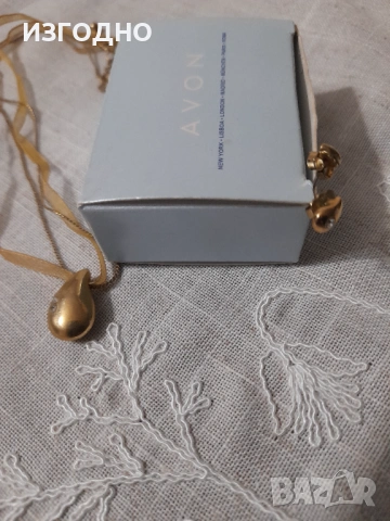 25€ КОЛИЕ И ОБИЦИ AVON, снимка 4 - Бижутерийни комплекти - 53603253