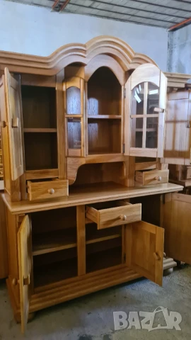 шкаф скрин с витрина внос от Европа, снимка 6 - Шкафове - 50698964