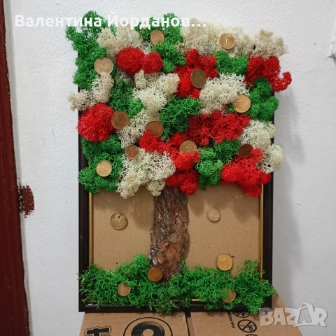 картина А4 дърво със скандинавски мъх и парички