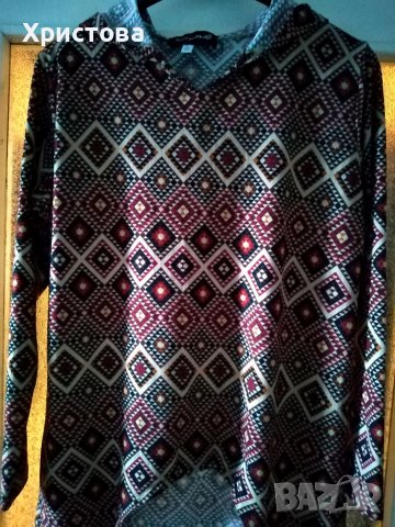 Дълга туника-рокля с качулка и къса предна част, L/XL, снимка 2 - Туники - 37914407