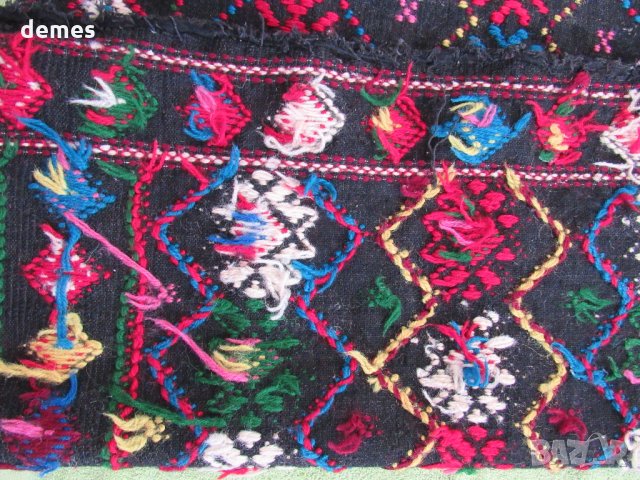  Ръчно изработена с вълнени конци възглавница от 30-те г.ХХ в, снимка 12 - Антикварни и старинни предмети - 32506135