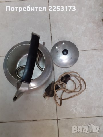 Съветски чайник на ток 2,5л, снимка 6 - Съдове за готвене - 43487763