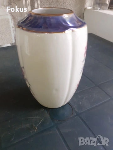 Стара ваза македонски порцелан, снимка 4 - Антикварни и старинни предмети - 53314061